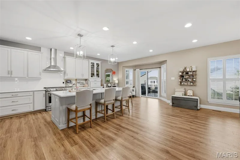 Custom cabinetry with soft close doors — 513 Country Chase Drive, Lake St. Louis, MO 63367
