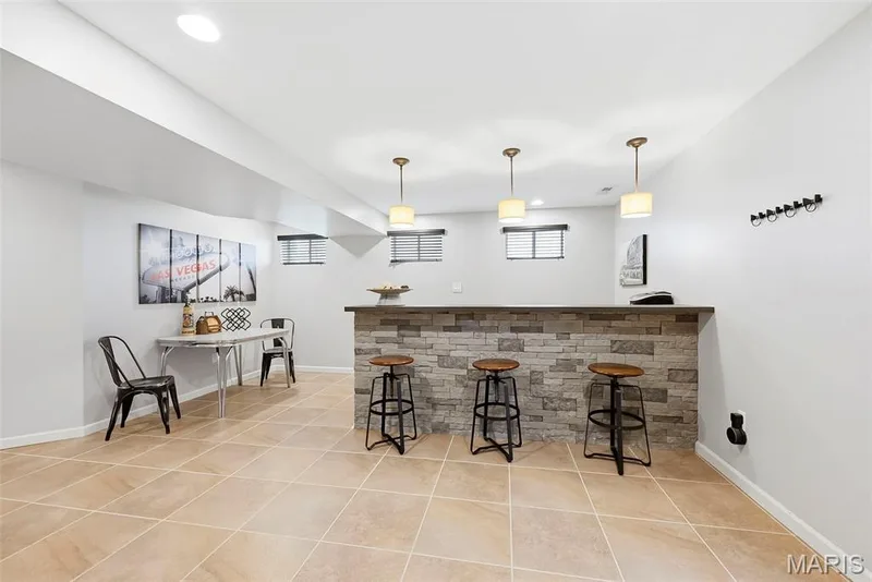 Lower level rec room — 513 Country Chase Drive, Lake St. Louis, MO 63367