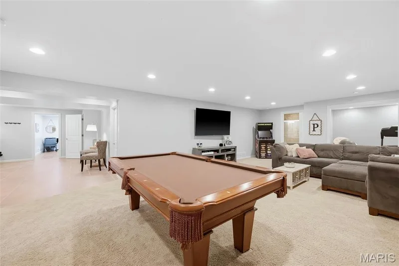 Well lit with recessed lighting — 513 Country Chase Drive, Lake St. Louis, MO 63367