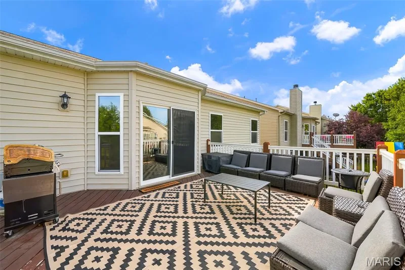 Look at the back of the home — 513 Country Chase Drive, Lake St. Louis, MO 63367
