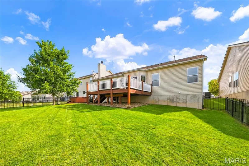 Irringation system — 513 Country Chase Drive, Lake St. Louis, MO 63367