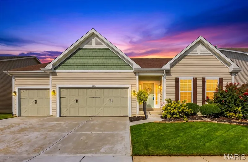 A MUST-SEE!  Schedule your showing today — 513 Country Chase Drive, Lake St. Louis, MO 63367