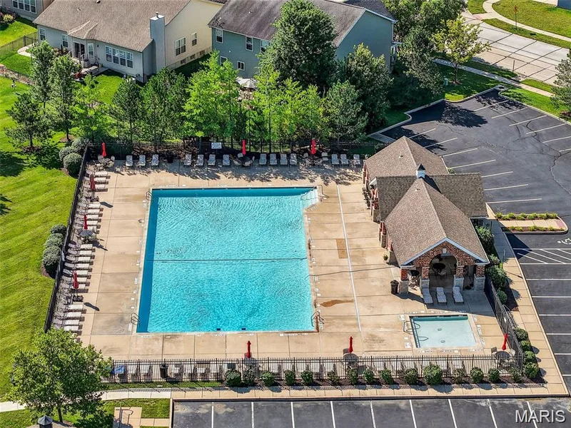 Neighborhood pool — 513 Country Chase Drive, Lake St. Louis, MO 63367