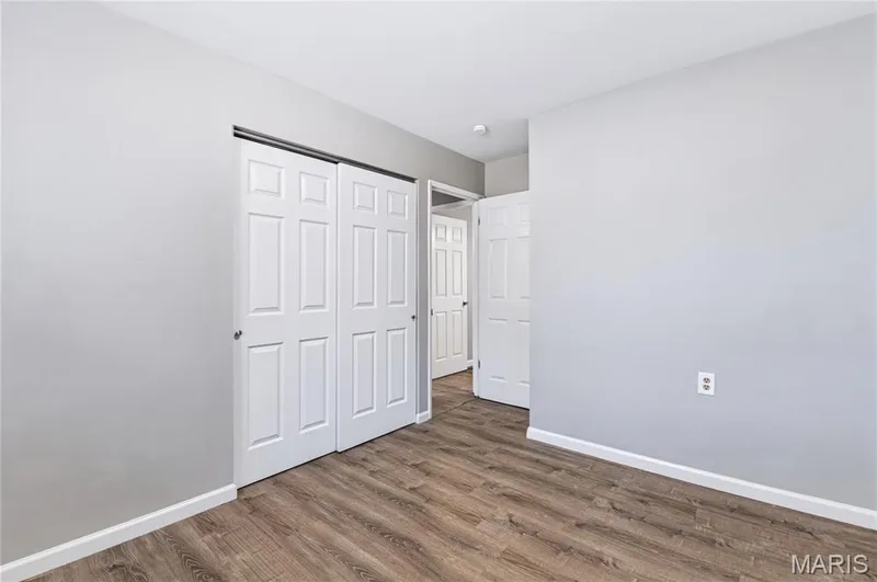3263 Ipswich Lane, St Charles, MO 63301 — listing photo 13 of 28