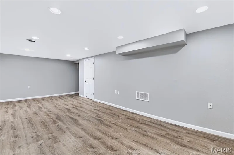 3263 Ipswich Lane, St Charles, MO 63301 — listing photo 18 of 28