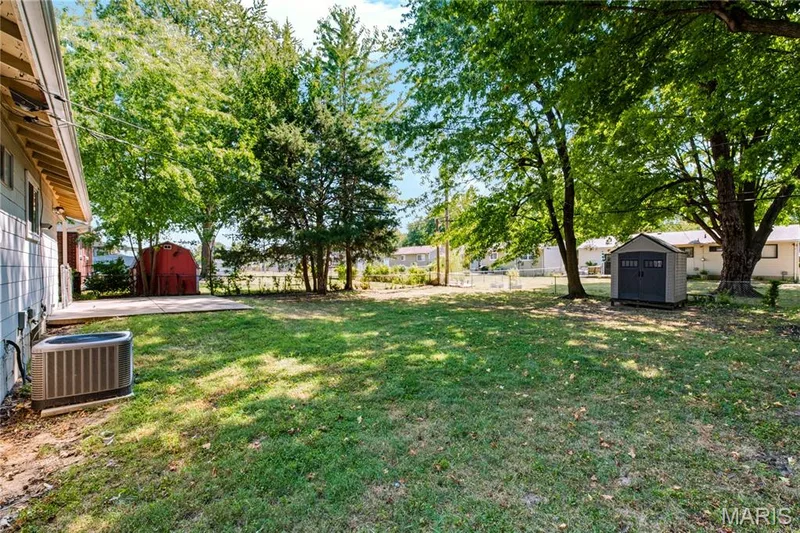 3263 Ipswich Lane, St Charles, MO 63301 — listing photo 26 of 28