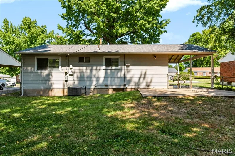 3263 Ipswich Lane, St Charles, MO 63301 — listing photo 27 of 28