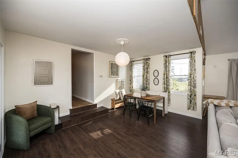 319 Wood Street, O'Fallon, MO 63366 — listing photo 7 of 35