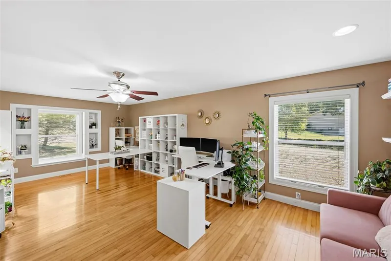 Main level accessible bedroom with walk-in closet and en-suite bath — 4231 Towers Road, St Charles, MO 63304