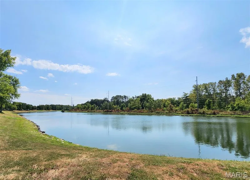 Meadow Ridge Pond &amp; Walking Path! — 1278 Stephenridge Drive, St Charles, MO 63304