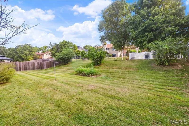 Mostly Level Fenced Backyard with MATURE TREES~ — 1278 Stephenridge Drive, St Charles, MO 63304