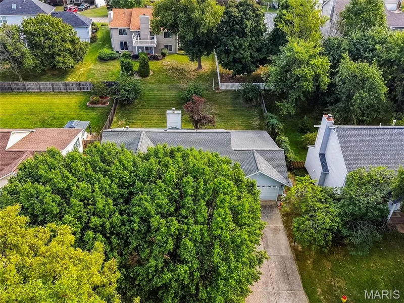 Almost a Quarter-of-Acre to ENJOY! — 1278 Stephenridge Drive, St Charles, MO 63304
