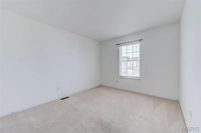 Upper Bedroom #2 — 10 W Homefield Point Court, O'Fallon, MO 63366