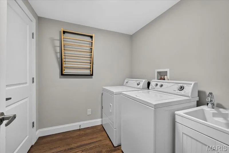 14391 Ladue Road, Chesterfield, MO 63017 — listing photo 15 of 43