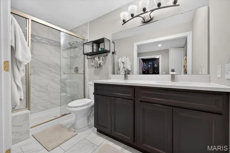 14391 Ladue Road, Chesterfield, MO 63017 — listing photo 25 of 43