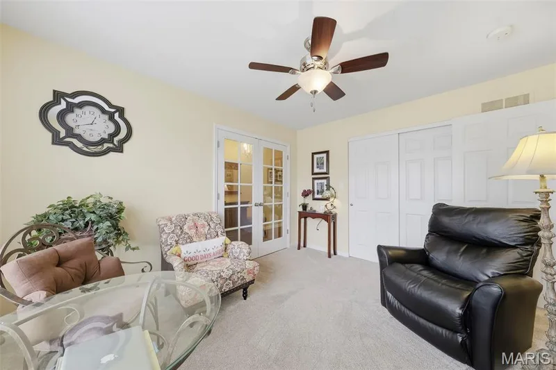 279 Sonnet Circle, Wentzville, MO 63385 — listing photo 11 of 50