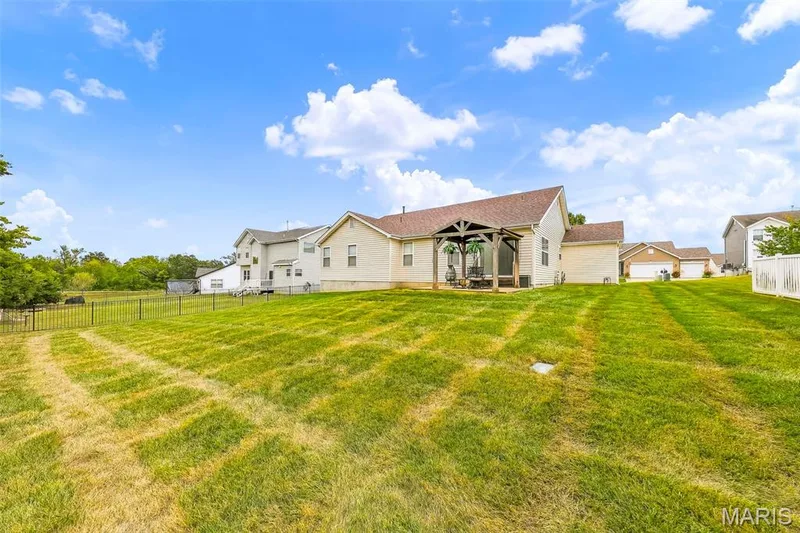 279 Sonnet Circle, Wentzville, MO 63385 — listing photo 43 of 50