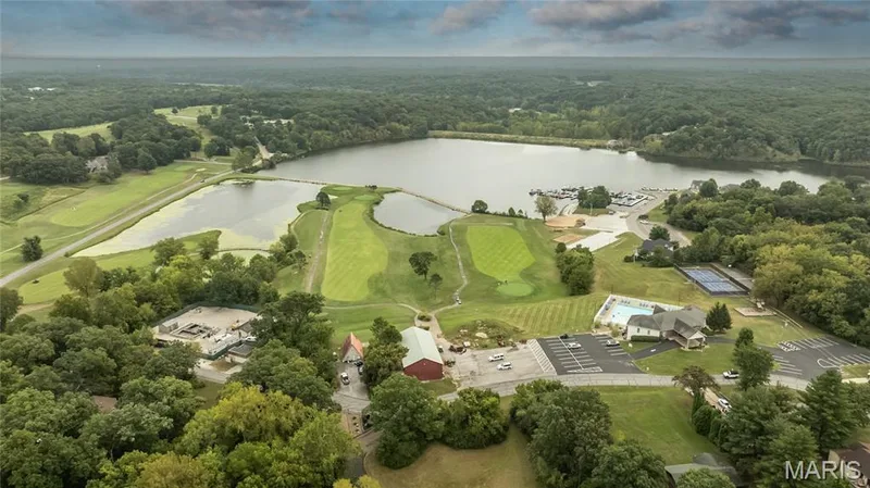 10495 Walnut Lane, Foristell, MO 63348 — listing photo 3 of 10