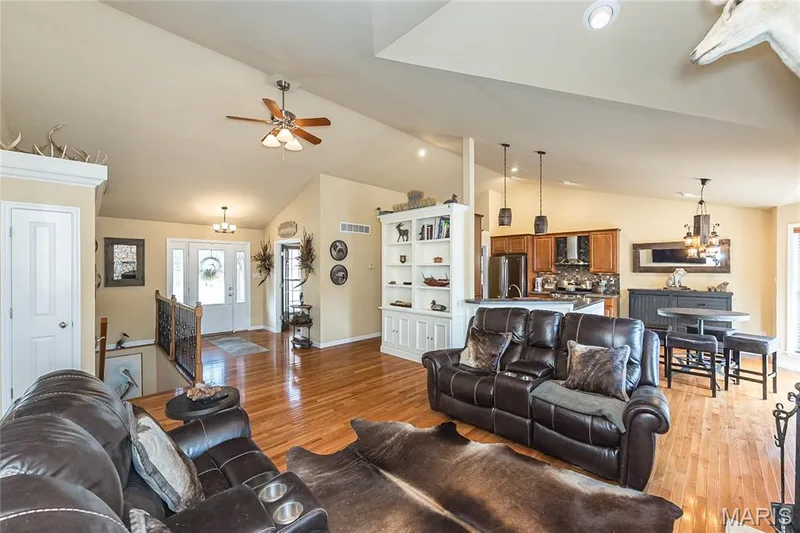 10495 Walnut Lane, Foristell, MO 63348 — listing photo 11 of 84