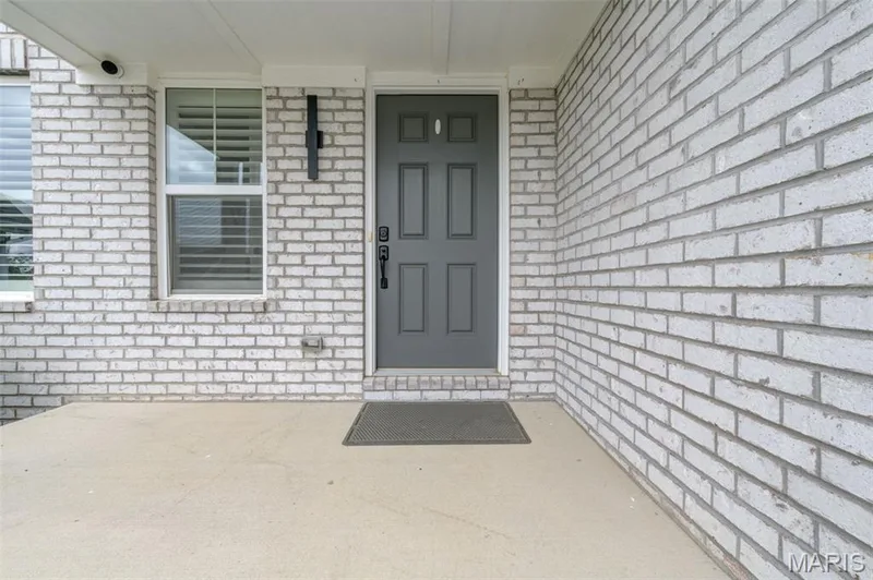 Front Porch and Entry Door — 337 Dalriada Boulevard, O'Fallon, MO 63368