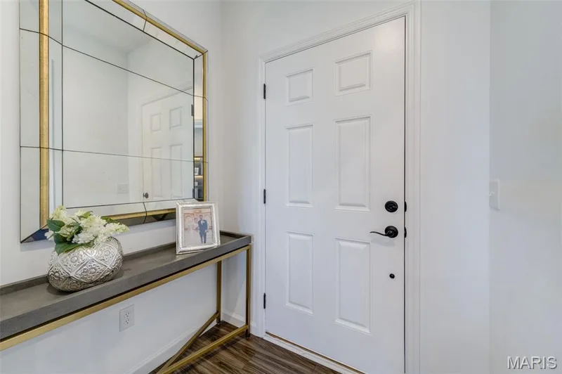 Entry Foyer — 337 Dalriada Boulevard, O'Fallon, MO 63368