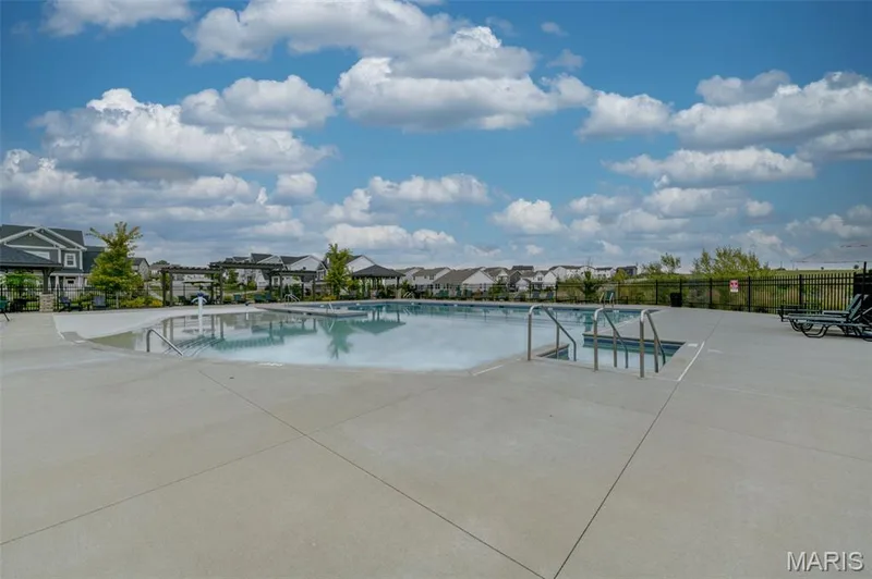 Subdivision Pool — 337 Dalriada Boulevard, O'Fallon, MO 63368