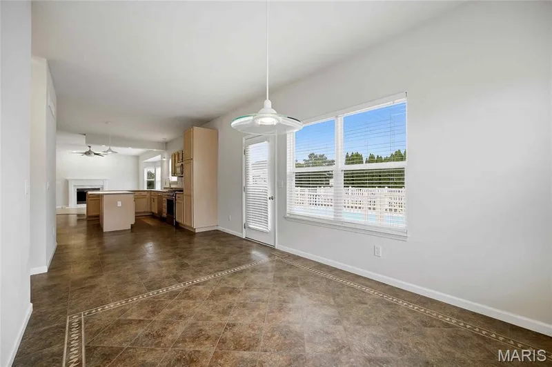 1435 Soaring Eagle Drive, O'Fallon, MO 63366 — listing photo 11 of 34