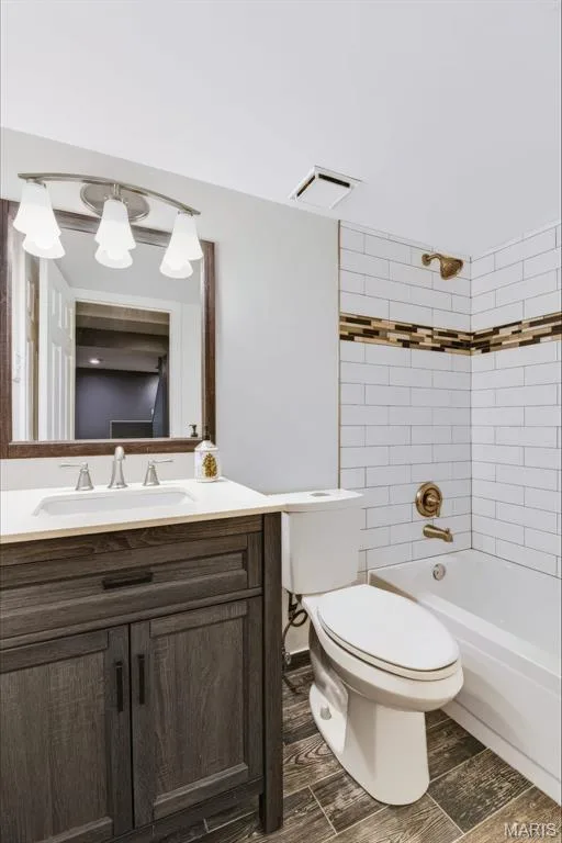 more lower level full bath — 209 Harbour Pointe Drive, Grover, MO 63040