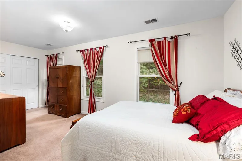 19342 Dogwood Valley Court, Wildwood, MO 63038 — listing photo 42 of 72