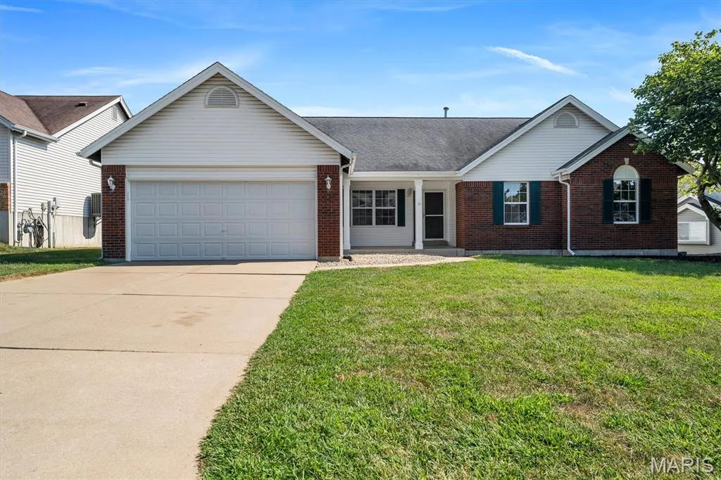 104 Coppersmith Court, St Charles, MO 63301 — listing photo 1 of 54