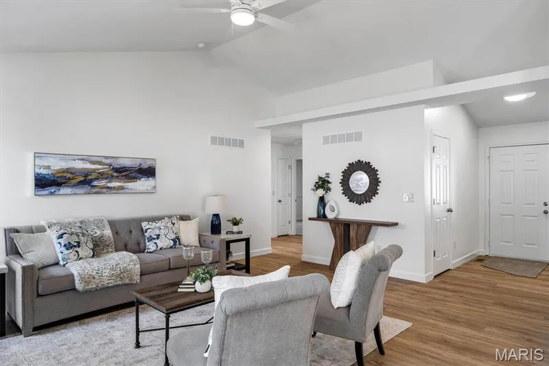 104 Coppersmith Court, St Charles, MO 63301 — listing photo 11 of 54