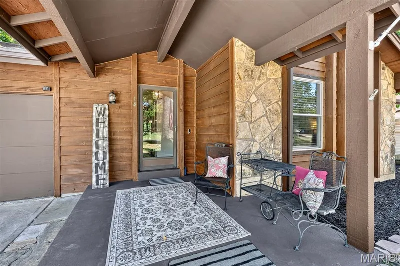 14 Cedarview Court, St Charles, MO 63303 — listing photo 2 of 49
