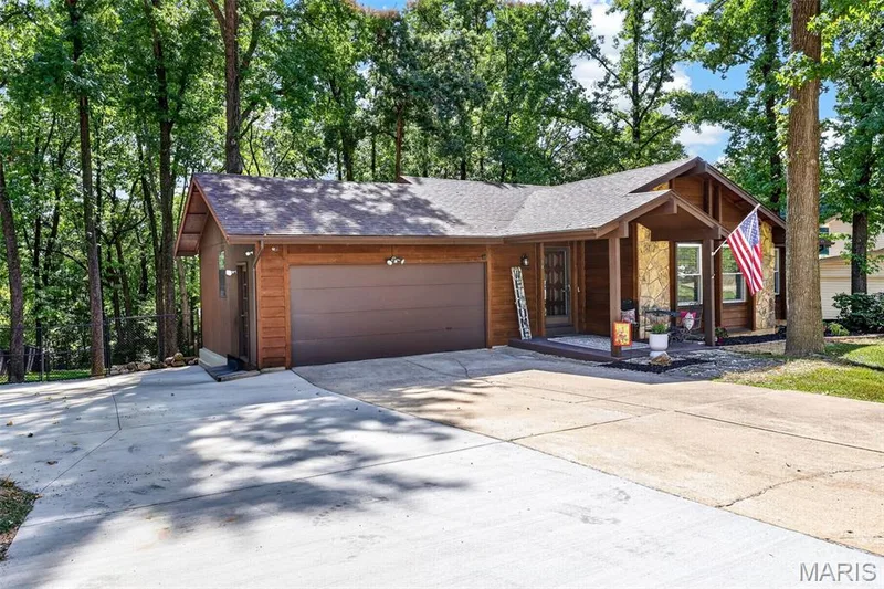 14 Cedarview Court, St Charles, MO 63303 — listing photo 44 of 49