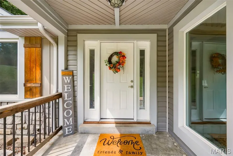 18409 Woodland Meadows Drive, Wildwood, MO 63038 — listing photo 3 of 59