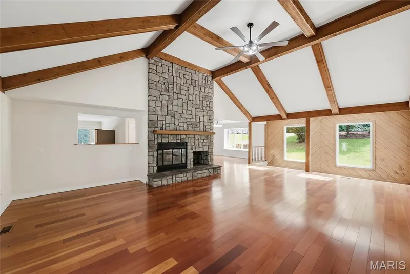 Living room with view of the beautiful atrium. — 18409 Woodland Meadows Drive, Wildwood, MO 63038