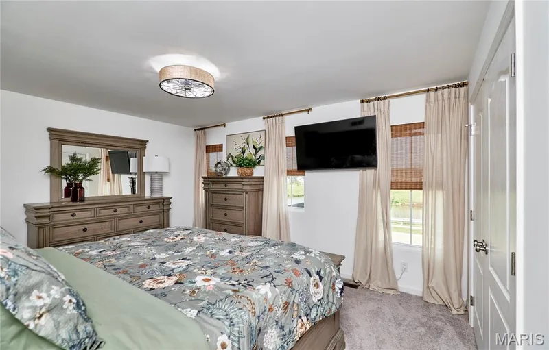 96 Mora Boulevard, O'Fallon, MO 63368 — listing photo 12 of 27