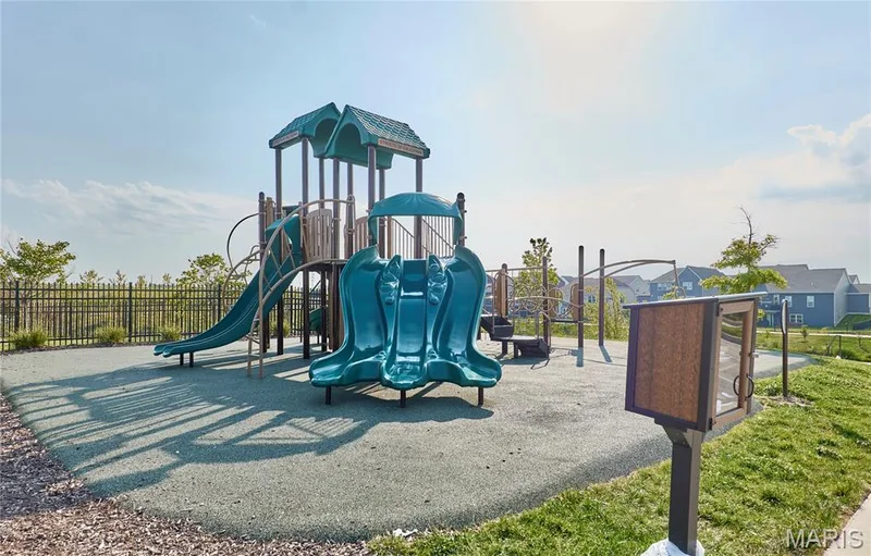 96 Mora Boulevard, O'Fallon, MO 63368 — listing photo 22 of 27