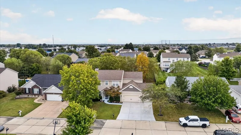 708 Brook Manor Court, Lake St. Louis, MO 63367 — listing photo 7 of 7