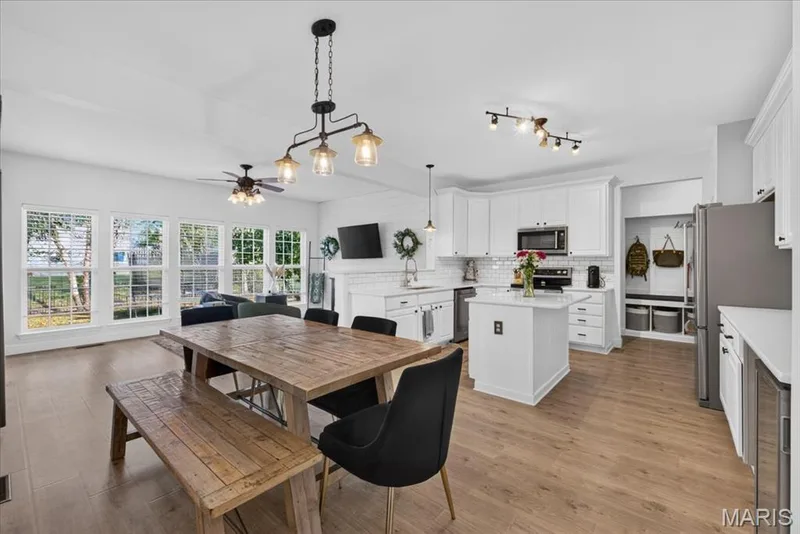 Kitchen overlooking Great Room — 708 Brook Manor Court, Lake St. Louis, MO 63367