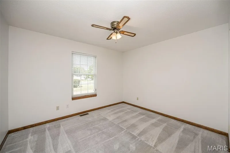 825 Colleen Drive, O'Fallon, MO 63366 — listing photo 14 of 38