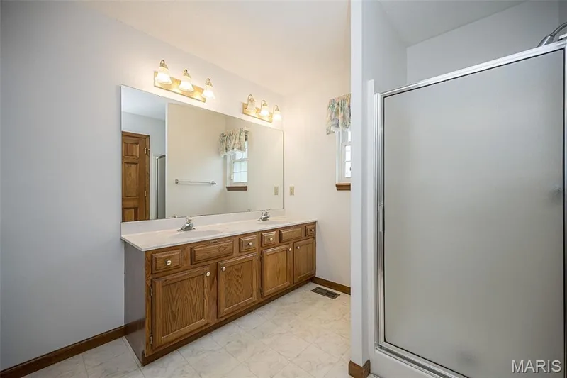 825 Colleen Drive, O'Fallon, MO 63366 — listing photo 18 of 38