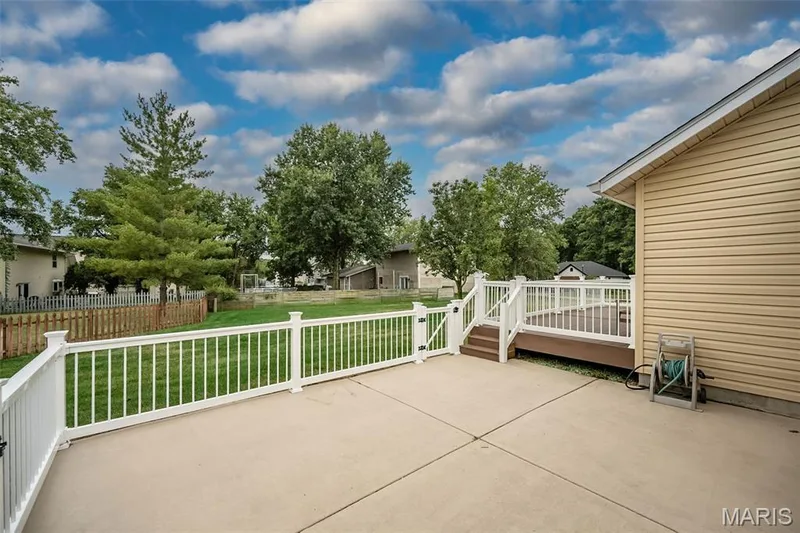 825 Colleen Drive, O'Fallon, MO 63366 — listing photo 33 of 38