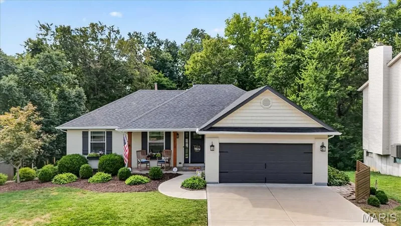 Welcome to 3916 Rhine Ct! — 3913 Rhine Court, St Charles, MO 63304