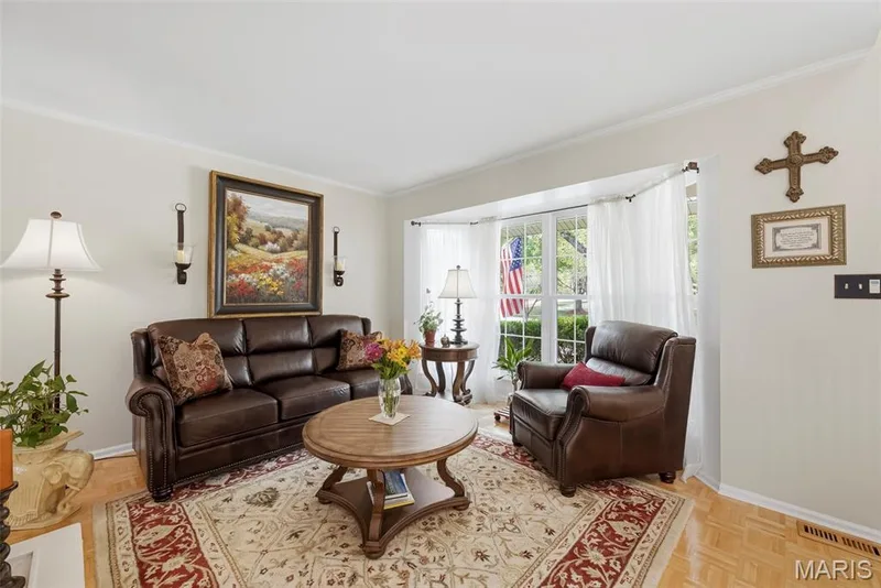 16511 Hunters Crossing Drive, Wildwood, MO 63040 — listing photo 4 of 76