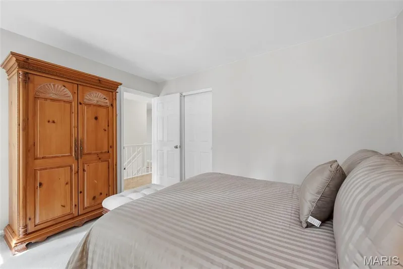 16511 Hunters Crossing Drive, Wildwood, MO 63040 — listing photo 34 of 76