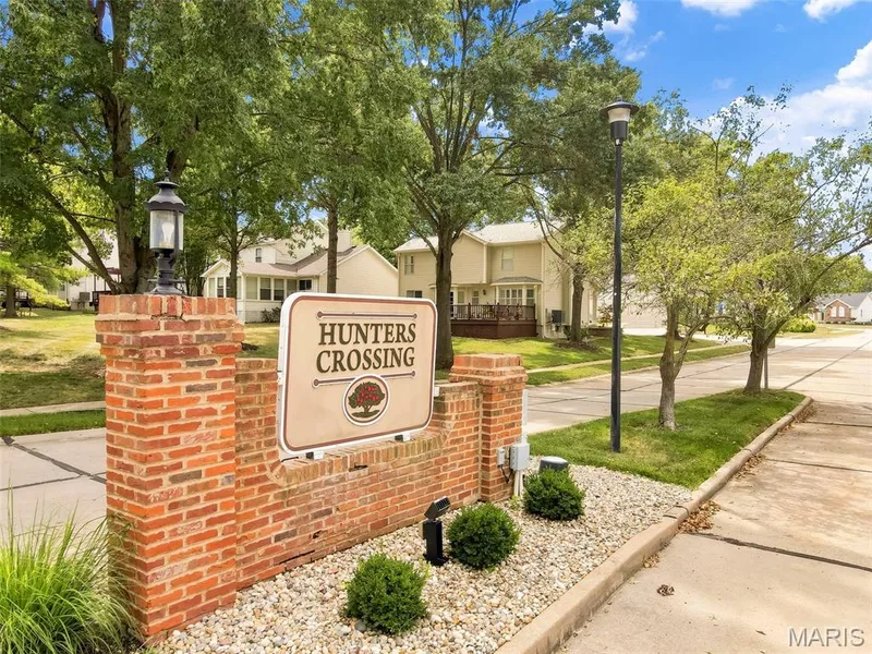 16511 Hunters Crossing Drive, Wildwood, MO 63040 — listing photo 65 of 76