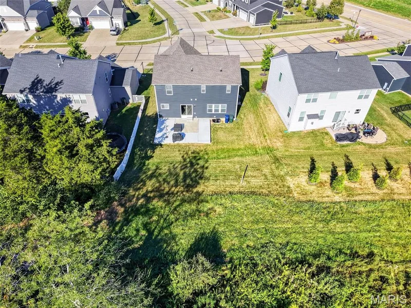 368 Cottage Grove Drive, Wentzville, MO 63385 — listing photo 24 of 28