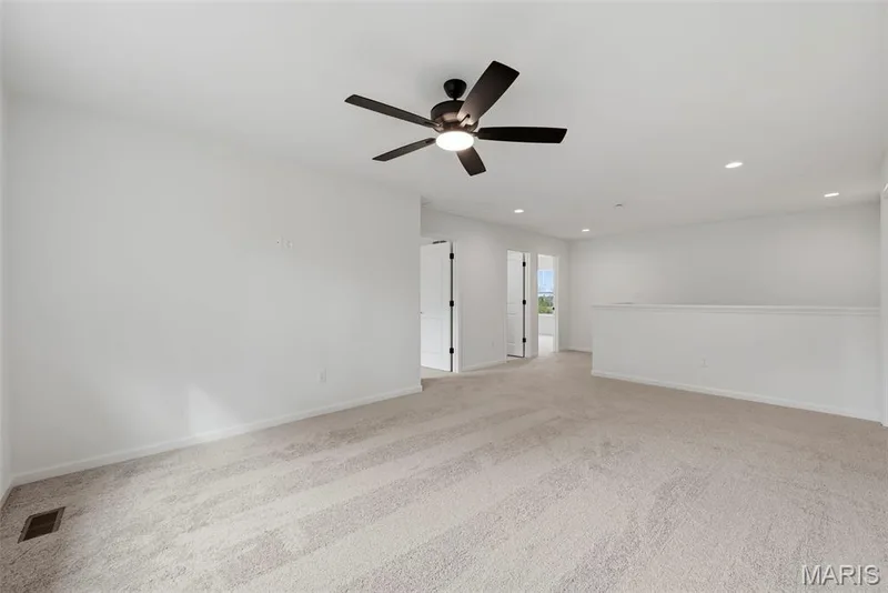 Spacious Loft — 547 Ryehill Drive, St Peters, MO 63376