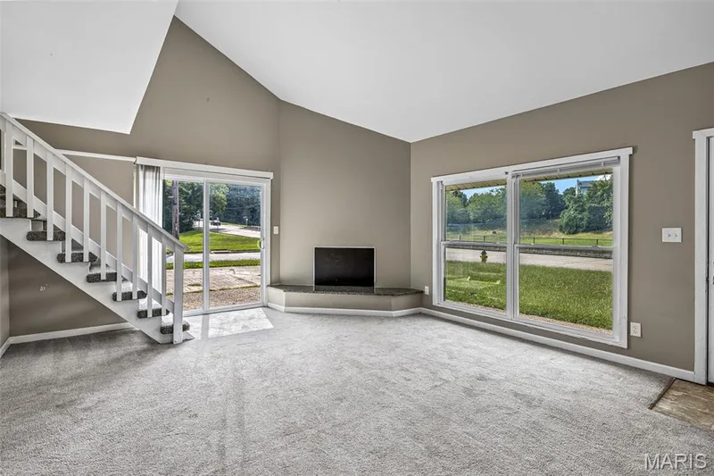 49 Marie Drive, St Charles, MO 63301 — listing photo 4 of 39