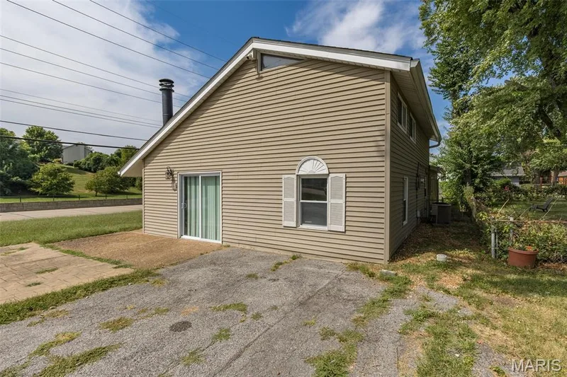 49 Marie Drive, St Charles, MO 63301 — listing photo 35 of 39